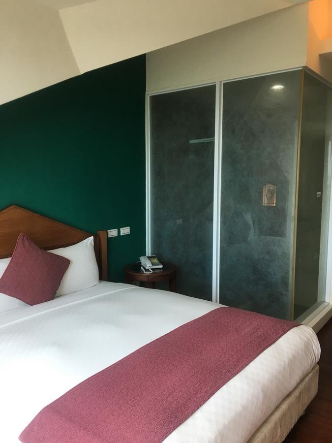 Harmony Ocean Hotel Kenting Exterior photo