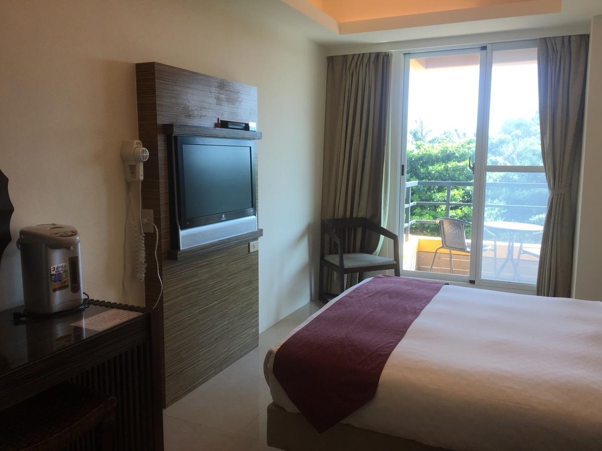 Harmony Ocean Hotel Kenting Exterior photo